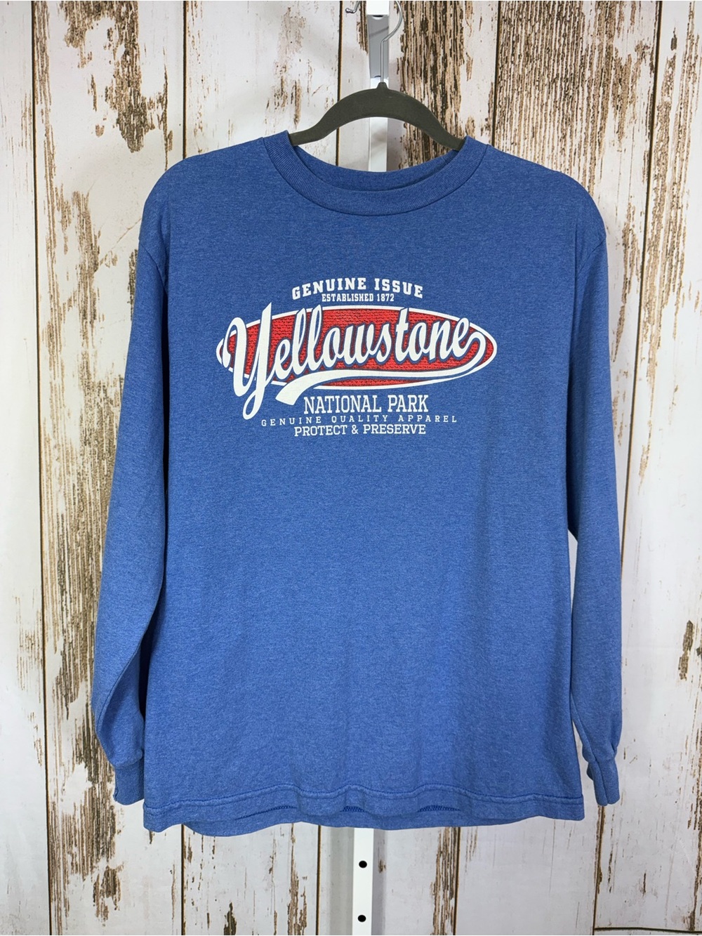 Alstyle, Yellowstone National Park Long Sleeve Tee - Blue. Size Medium.